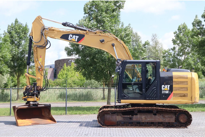 Caterpillar 316 EL | BUCKET | QUICK COUPLER - Pelle sur chenille: photos 1 Caterpillar 316 EL | BUCKET | QUICK COUPLER - Pelle sur chenille: photos 1