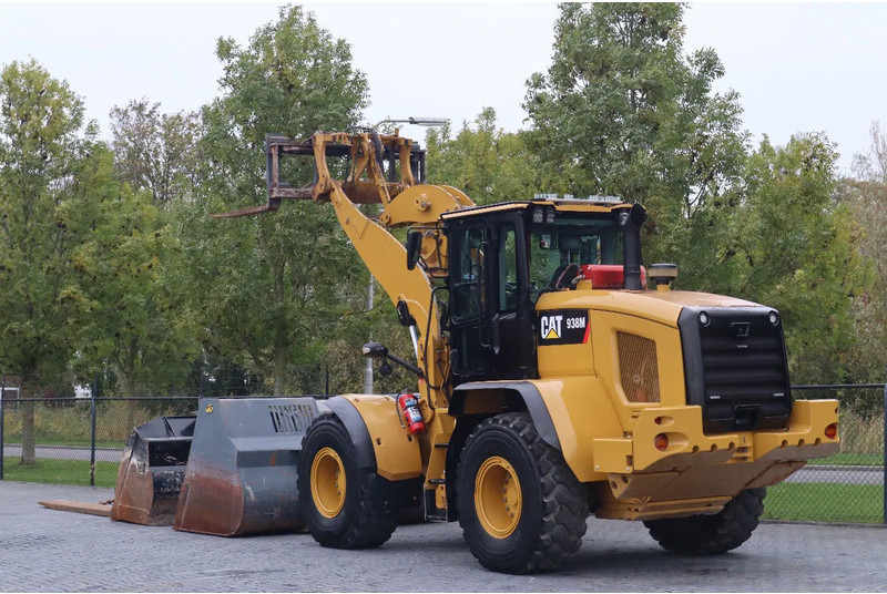 Caterpillar 938 M | 2X BUCKET | JIB | FORKS | BSS | GOOD CONDITION - Chargeuse sur pneus: photos 3 Caterpillar 938 M | 2X BUCKET | JIB | FORKS | BSS | GOOD CONDITION - Chargeuse sur pneus: photos 3