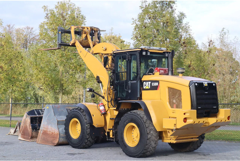 Caterpillar 938 M | 2X BUCKET | JIB | FORKS | BSS | GOOD CONDITION - Chargeuse sur pneus: photos 3 Caterpillar 938 M | 2X BUCKET | JIB | FORKS | BSS | GOOD CONDITION - Chargeuse sur pneus: photos 3