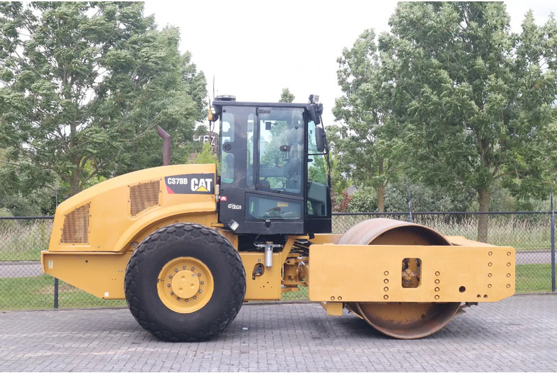Caterpillar CS78B | TRIMBLE GPS | GOOD CONDITION - Compacteur: photos 4 Caterpillar CS78B | TRIMBLE GPS | GOOD CONDITION - Compacteur: photos 4