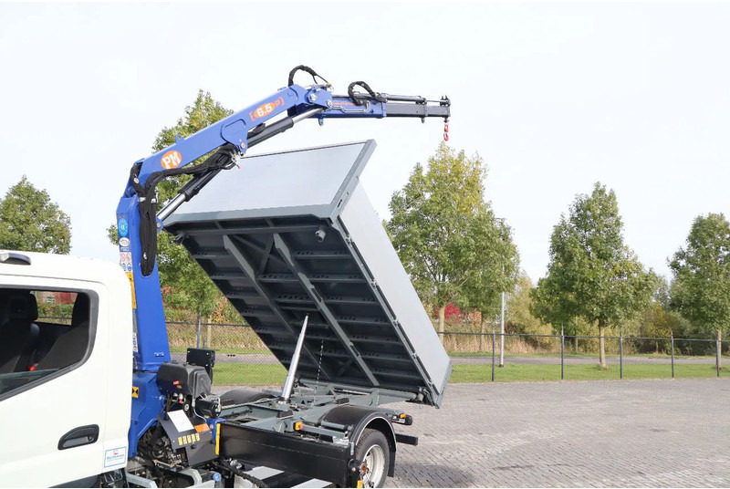 Utilitaire benne FUSO Canter 7C18 | 4X2 | 3-WAY TIPPER | PM 6.5 KRAN /CRANE: photos 11