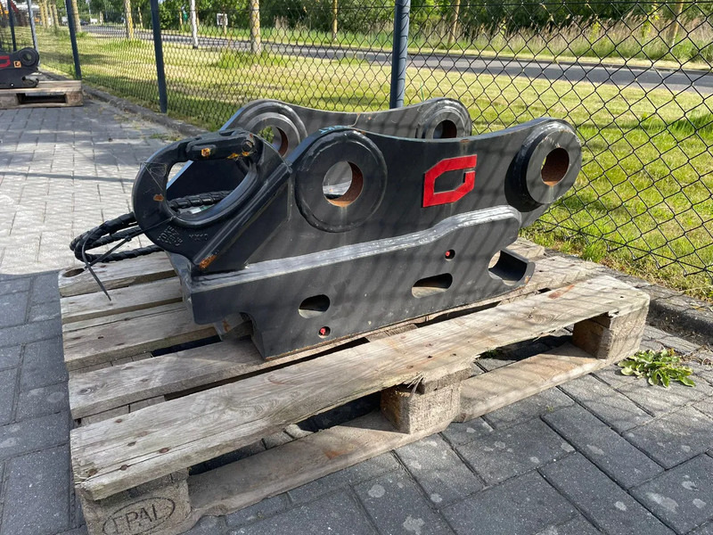 Gjerstad G70 | QUICK COUPLER | S70 | NEW / UNUSED - Cisaille de démolition pour Engins de chantier: photos 1 Gjerstad G70 | QUICK COUPLER | S70 | NEW / UNUSED - Cisaille de démolition pour Engins de chantier: photos 1