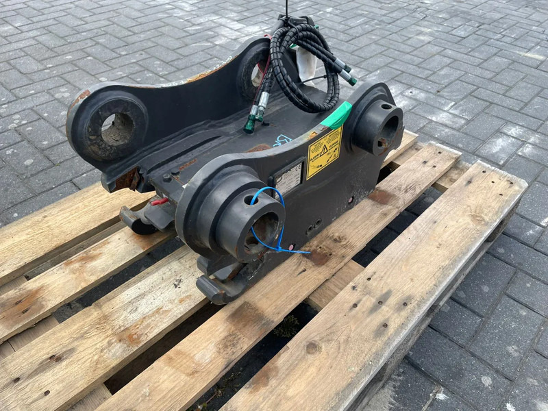 Gjerstad Gjerstad G60 | QUICK COUPLER | S60 | NEW / UNUSED - Attache rapide pour Engins de chantier: photos 5 Gjerstad Gjerstad G60 | QUICK COUPLER | S60 | NEW / UNUSED - Attache rapide pour Engins de chantier: photos 5