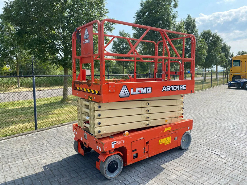 LGMG AS1012E | 12 METER | 320 KG | GS-3232 | ES 3246 - Nacelle ciseaux: photos 5 LGMG AS1012E | 12 METER | 320 KG | GS-3232 | ES 3246 - Nacelle ciseaux: photos 5