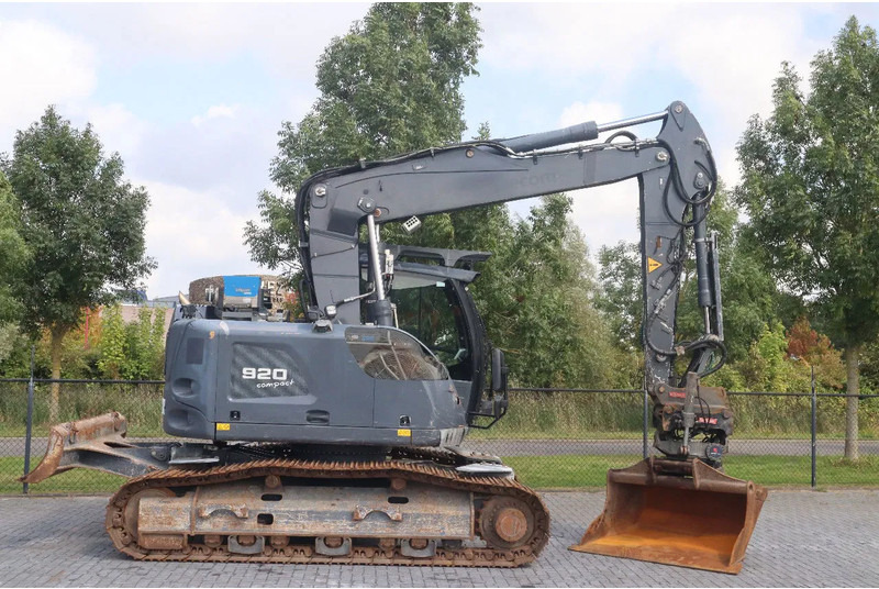 Liebherr R920 K LC COMPACT | BLADE | ROTOTILT | OILQUICK | MAGNET - Pelle de démolition: photos 4 Liebherr R920 K LC COMPACT | BLADE | ROTOTILT | OILQUICK | MAGNET - Pelle de démolition: photos 4