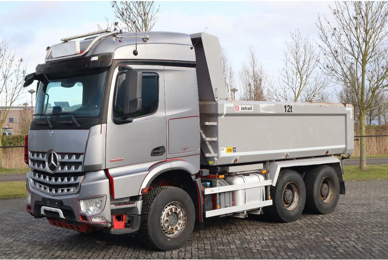 Mercedes-Benz Arocs 2658 2858 | 6X4 | ENGINE PROBLEM EURO 6 | RETARDER - Camion benne: photos 1 Mercedes-Benz Arocs 2658 2858 | 6X4 | ENGINE PROBLEM EURO 6 | RETARDER - Camion benne: photos 1