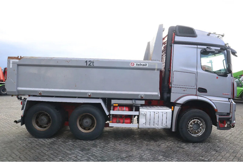 Mercedes-Benz Arocs 2658 2858 | 6X4 EURO 6 BIG AXLES | RETARDER | ENGINE PROBLEM - Camion benne: photos 4 Mercedes-Benz Arocs 2658 2858 | 6X4 EURO 6 BIG AXLES | RETARDER | ENGINE PROBLEM - Camion benne: photos 4