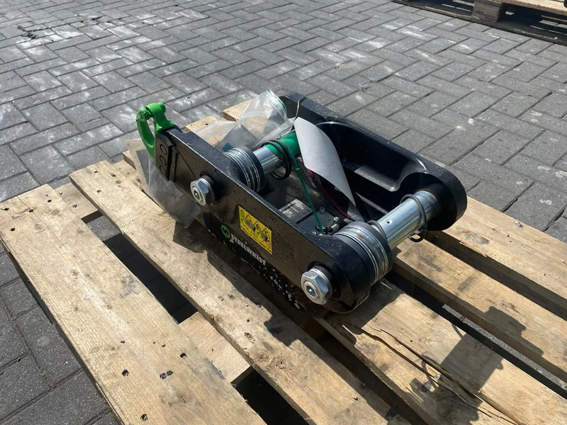 STEELWRIST QC S40 FPL | QUICK COUPLER | 2 - 6 TON | NEW / UNUSED - Cisaille de démolition pour Engins de chantier: photos 4 STEELWRIST QC S40 FPL | QUICK COUPLER | 2 - 6 TON | NEW / UNUSED - Cisaille de démolition pour Engins de chantier: photos 4