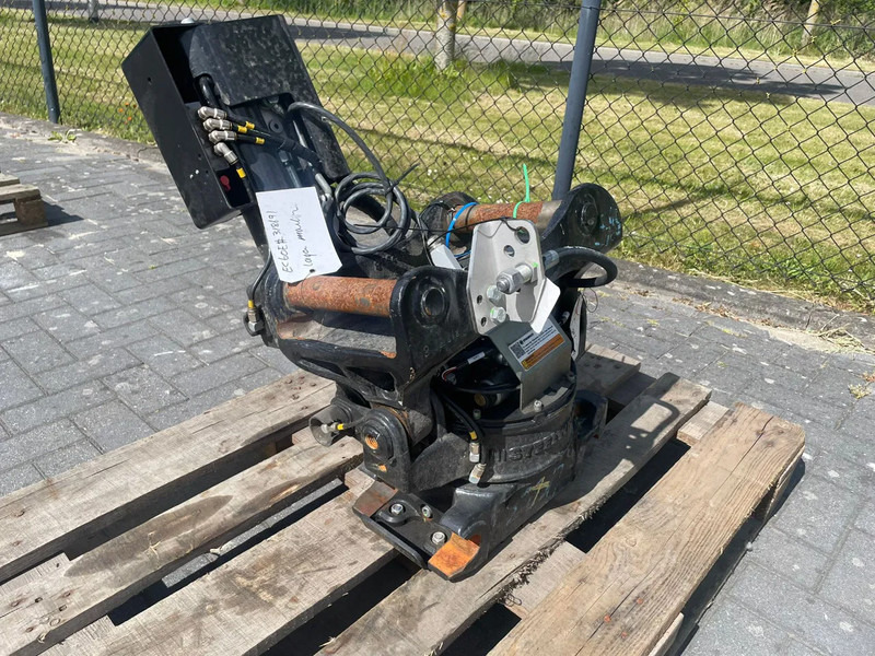 STEELWRIST STEELWRIST X06 S40 | TILT ROTATOR | VLS | FPL | RF | NEW / UNUSED - Tiltrotator pour Engins de chantier: photos 1 STEELWRIST STEELWRIST X06 S40 | TILT ROTATOR | VLS | FPL | RF | NEW / UNUSED - Tiltrotator pour Engins de chantier: photos 1