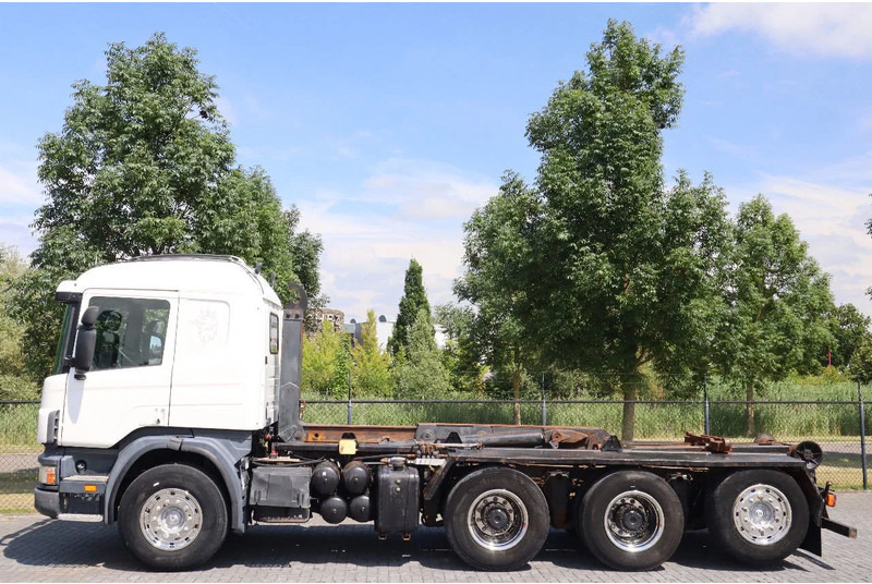 Camion ampliroll Scania P124-420 | 8X4 | HOOKLIFT | MANUAL | BIG AXLES | EURO 3: photos 8 Camion ampliroll Scania P124-420 | 8X4 | HOOKLIFT | MANUAL | BIG AXLES | EURO 3: photos 8