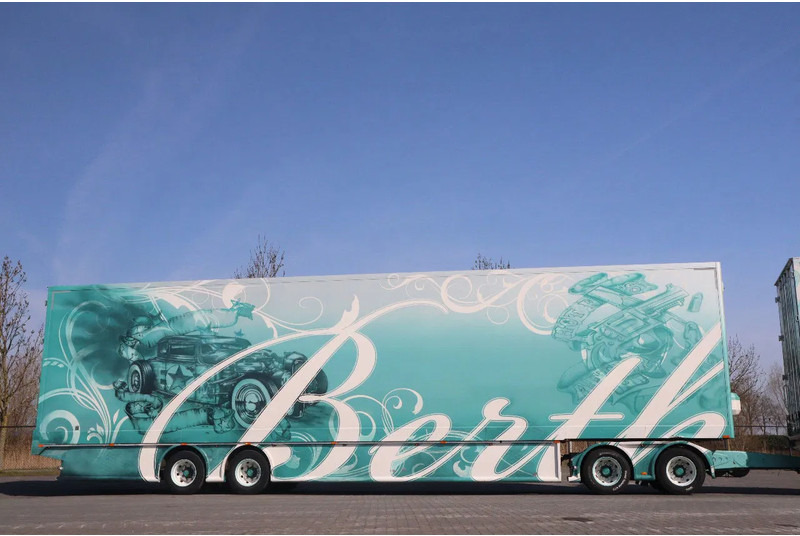 Camion fourgon Scania R560 V8 | BERTHONS HOT ROD | CUSTOM SPECIAL TRUCK: photos 10