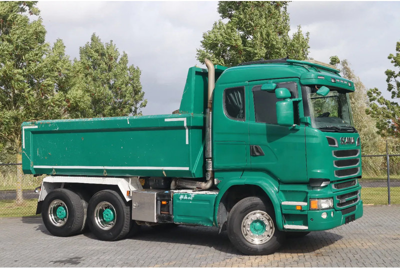 Scania R580 V8 | 6X4 | FULL STEEL | BIG AXLES | RETARDER | EURO 6 - Camion benne: photos 3 Scania R580 V8 | 6X4 | FULL STEEL | BIG AXLES | RETARDER | EURO 6 - Camion benne: photos 3
