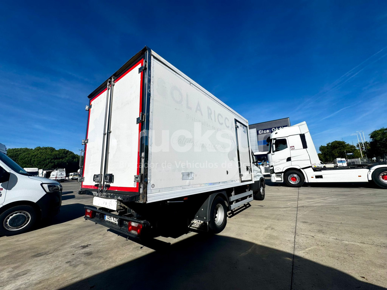 IVECO 72C18 - Camion frigorifique: photos 3 IVECO 72C18 - Camion frigorifique: photos 3