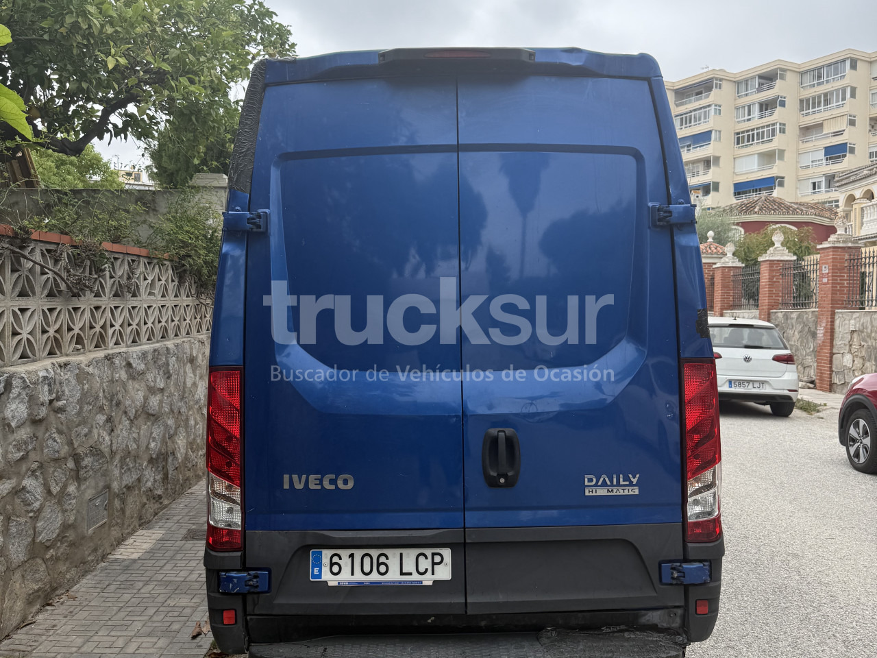 IVECO DAILY 35S16 - Fourgon grand volume: photos 4 IVECO DAILY 35S16 - Fourgon grand volume: photos 4