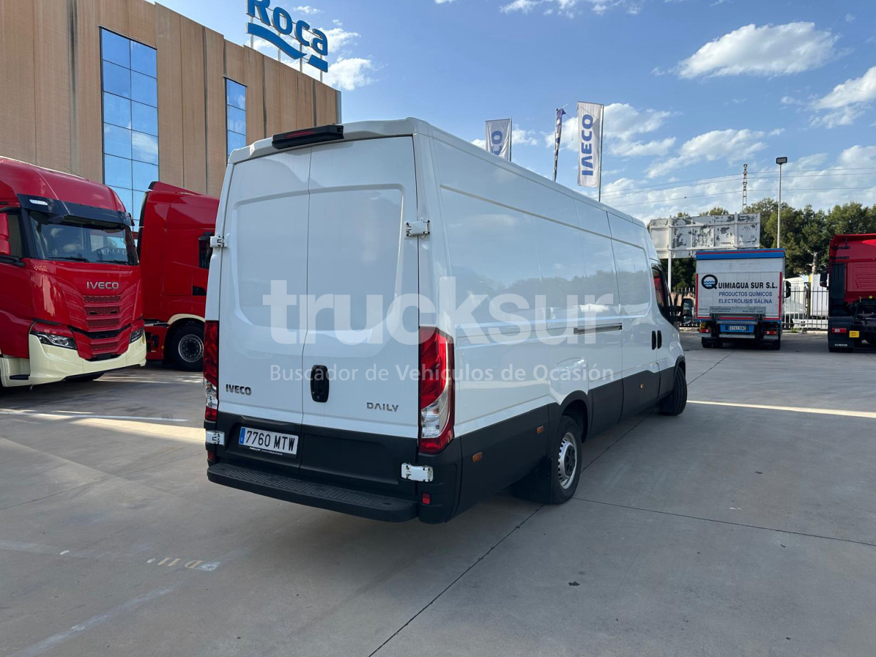 IVECO DAILY 35S16 F 16M3 - Fourgon grand volume: photos 4 IVECO DAILY 35S16 F 16M3 - Fourgon grand volume: photos 4
