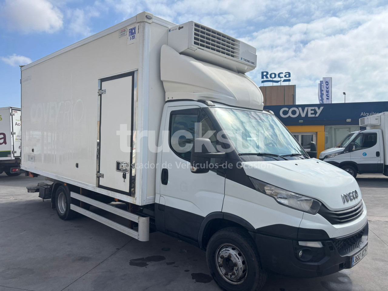 Camion fourgon IVECO DAILY 70C18: photos 1