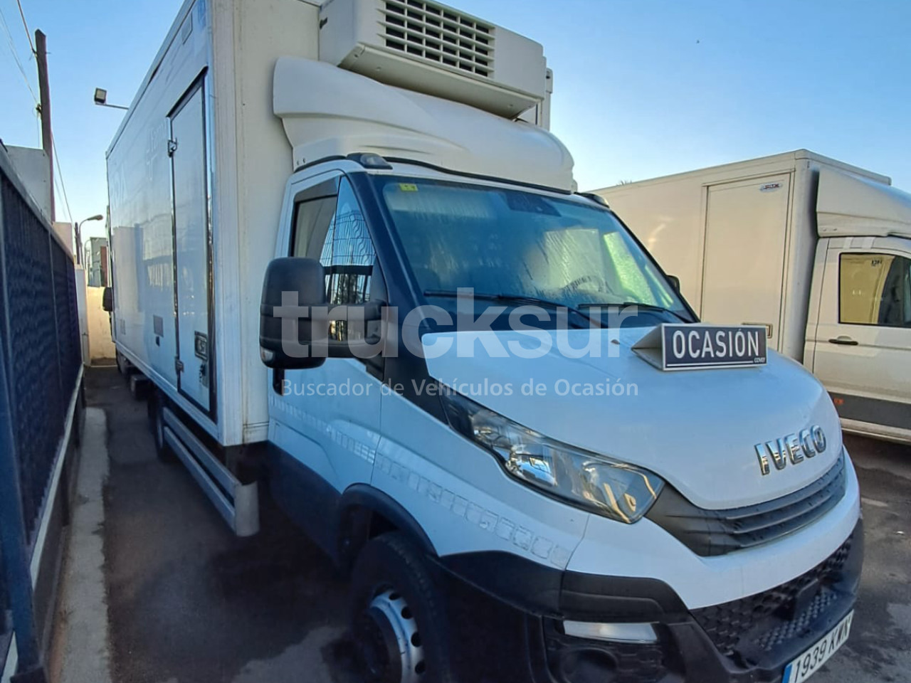 IVECO DAILY 72C18 FRC-X P/E - Camion fourgon: photos 1 IVECO DAILY 72C18 FRC-X P/E - Camion fourgon: photos 1