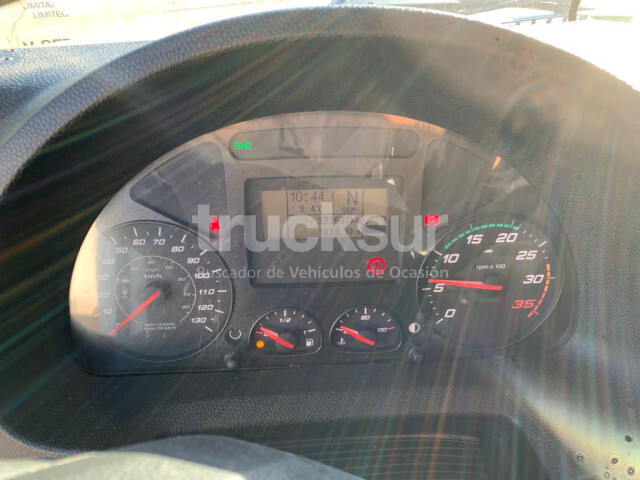 Camion fourgon IVECO EUROCARGO 140E25: photos 9