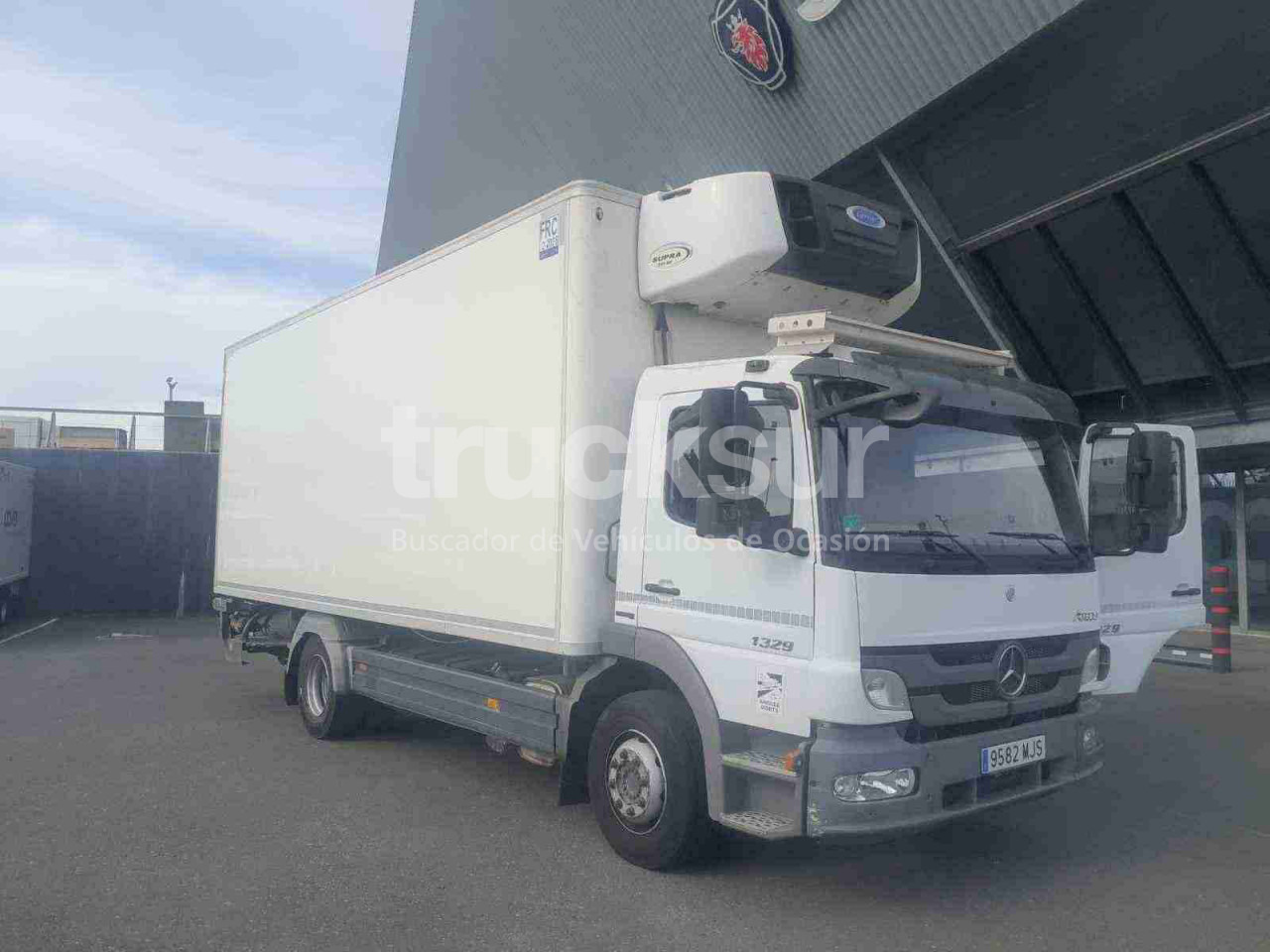 MERCEDES ATEGO FRC - Camion frigorifique: photos 1 MERCEDES ATEGO FRC - Camion frigorifique: photos 1