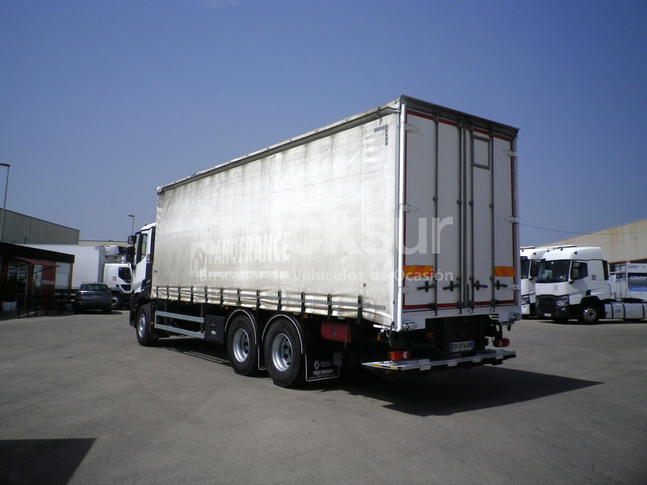 RENAULT C380.26 - Camion à rideaux coulissants: photos 5 RENAULT C380.26 - Camion à rideaux coulissants: photos 5