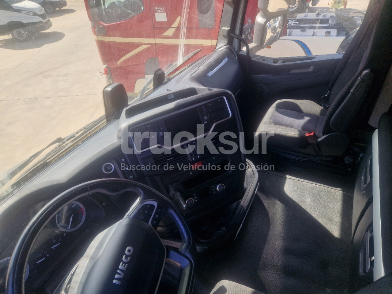 Tracteur routier IVECO S-WAY AS440S51T/P: photos 13 Tracteur routier IVECO S-WAY AS440S51T/P: photos 13