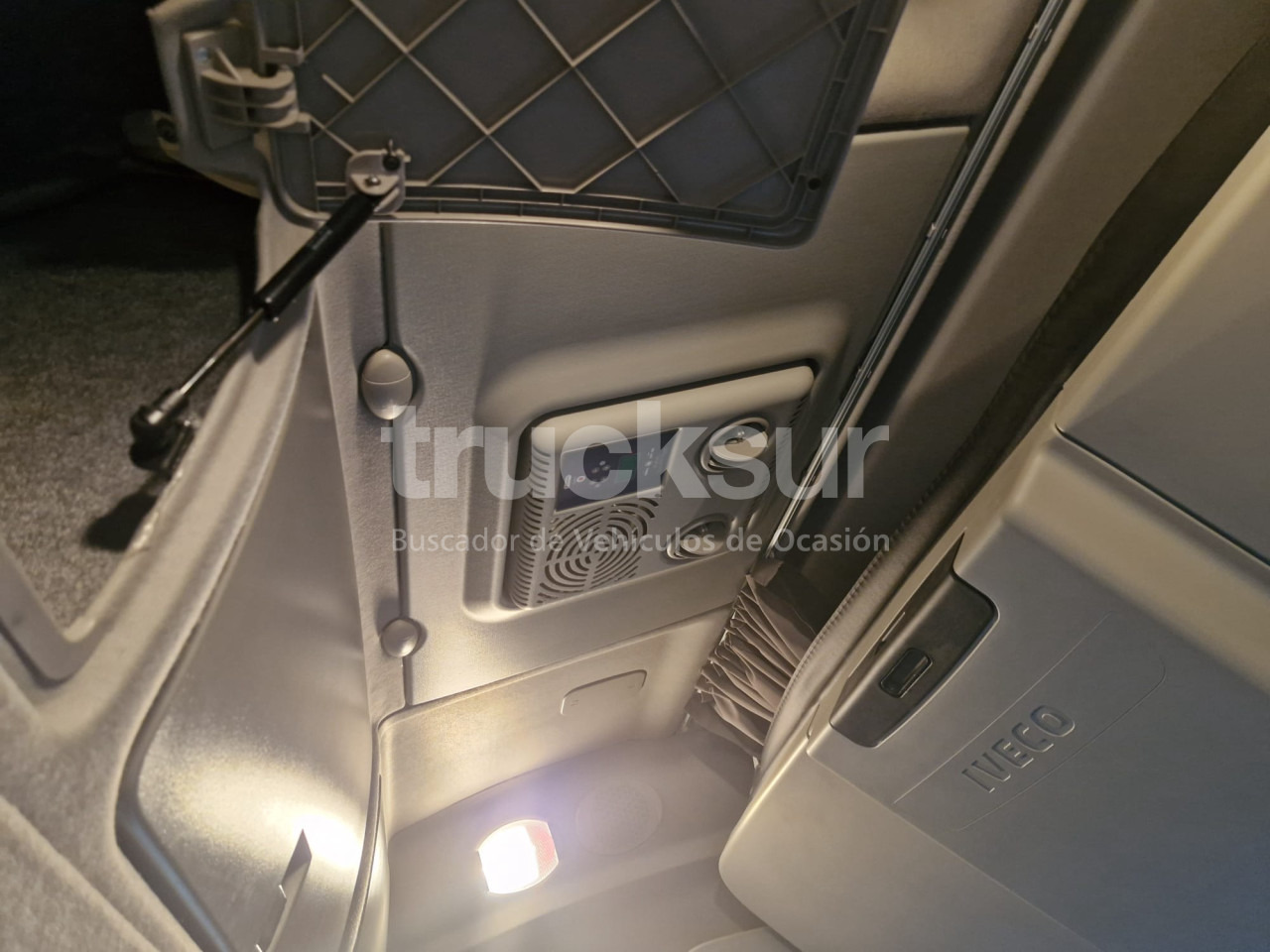 IVECO STRALIS 510 - Tracteur routier: photos 4 IVECO STRALIS 510 - Tracteur routier: photos 4