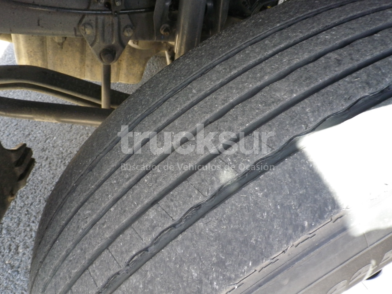 Tracteur routier RENAULT T440 SLEEPER CAB: photos 12