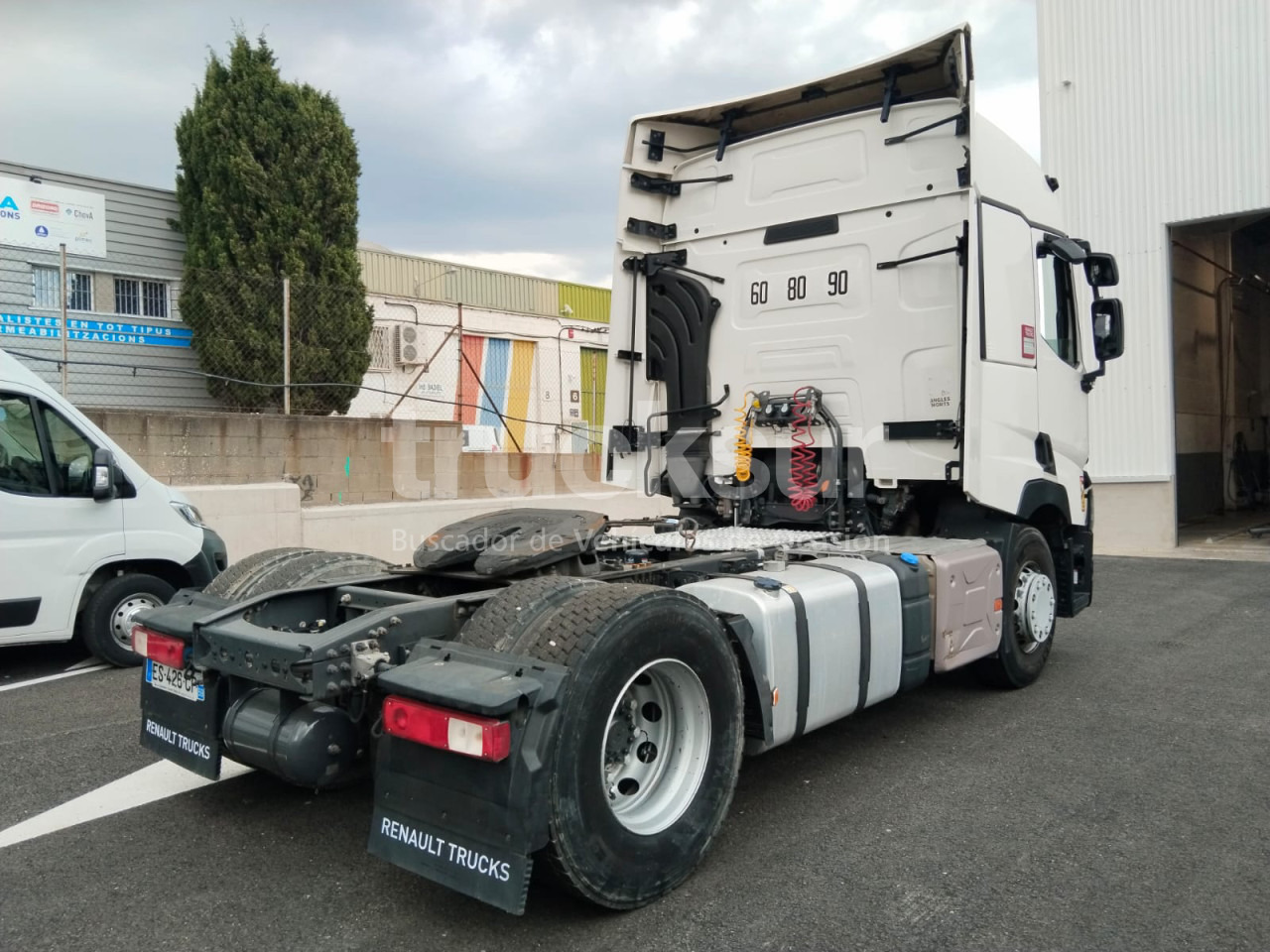 RENAULT T480 SLEEPER CAB - Tracteur routier: photos 3 RENAULT T480 SLEEPER CAB - Tracteur routier: photos 3