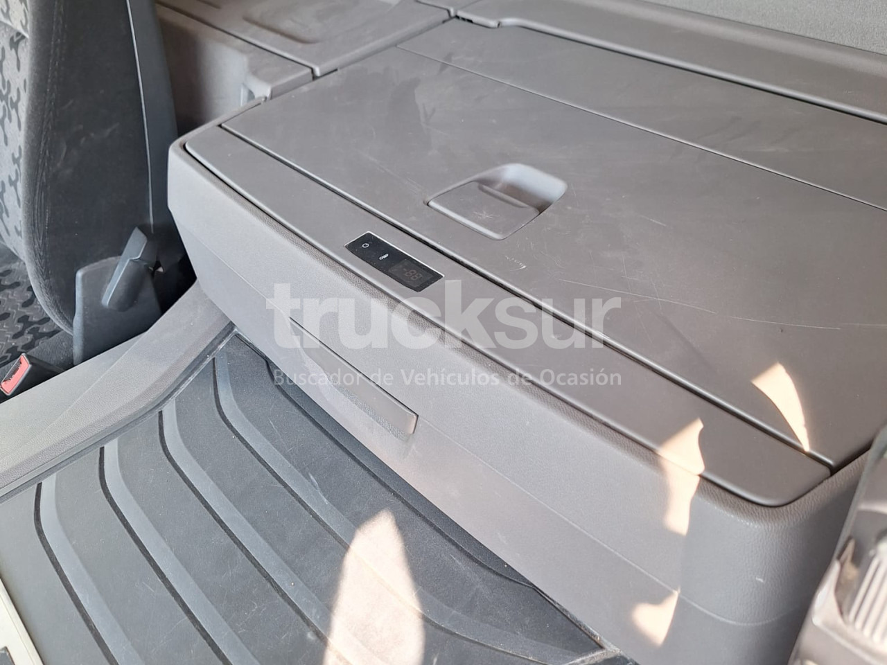 SCANIA P450 - Tracteur routier: photos 5 SCANIA P450 - Tracteur routier: photos 5