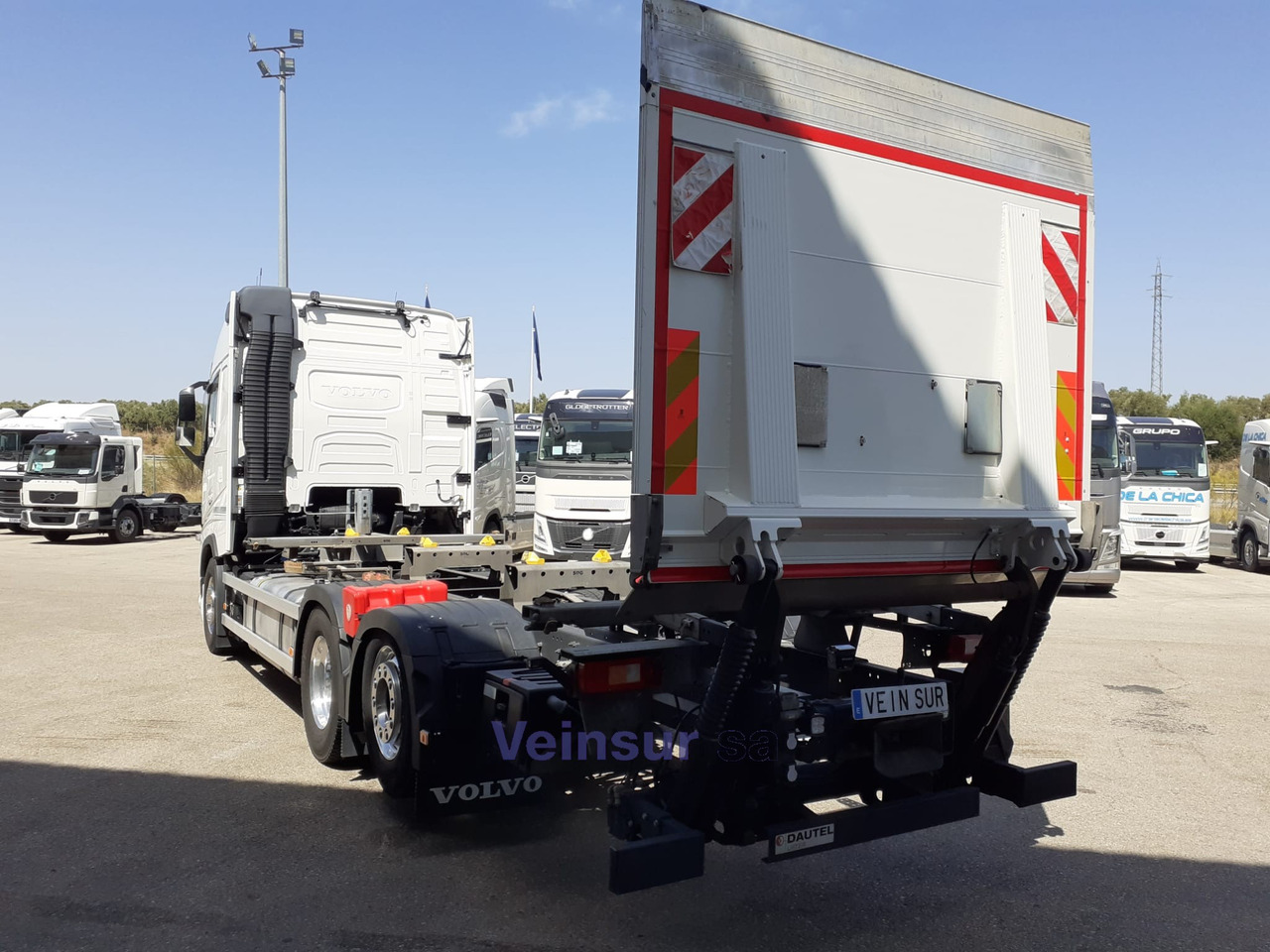 VOLVO FH4 I-SAVE - Camion: photos 4 VOLVO FH4 I-SAVE - Camion: photos 4