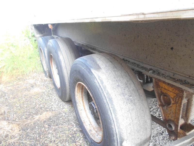 Benalu  - Semi-remorque benne: photos 4 Benalu  - Semi-remorque benne: photos 4