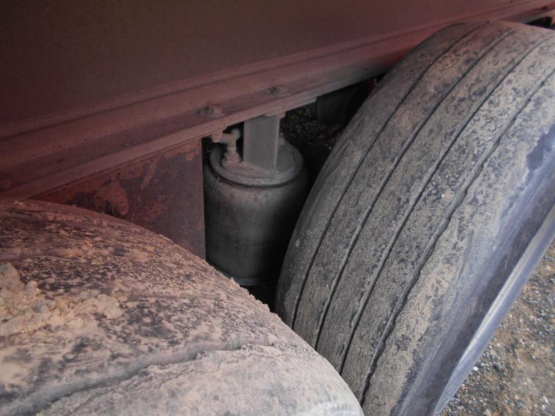 Benalu  - Semi-remorque benne: photos 4 Benalu  - Semi-remorque benne: photos 4