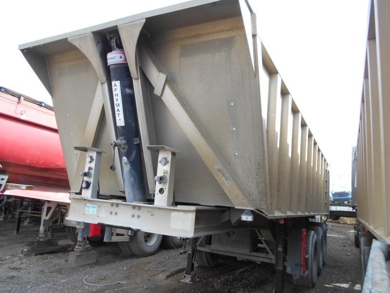 Benalu  - Semi-remorque benne: photos 2 Benalu  - Semi-remorque benne: photos 2