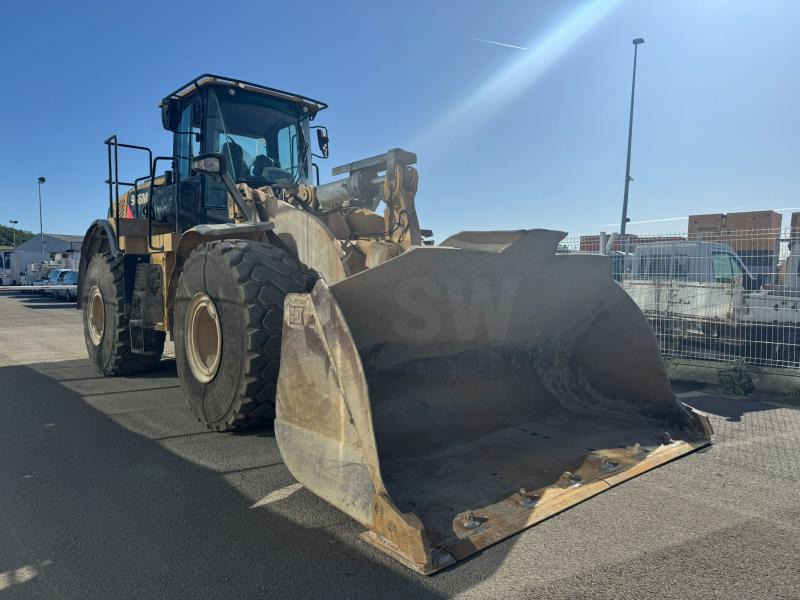 Caterpillar 966M - Chargeuse sur pneus: photos 2 Caterpillar 966M - Chargeuse sur pneus: photos 2
