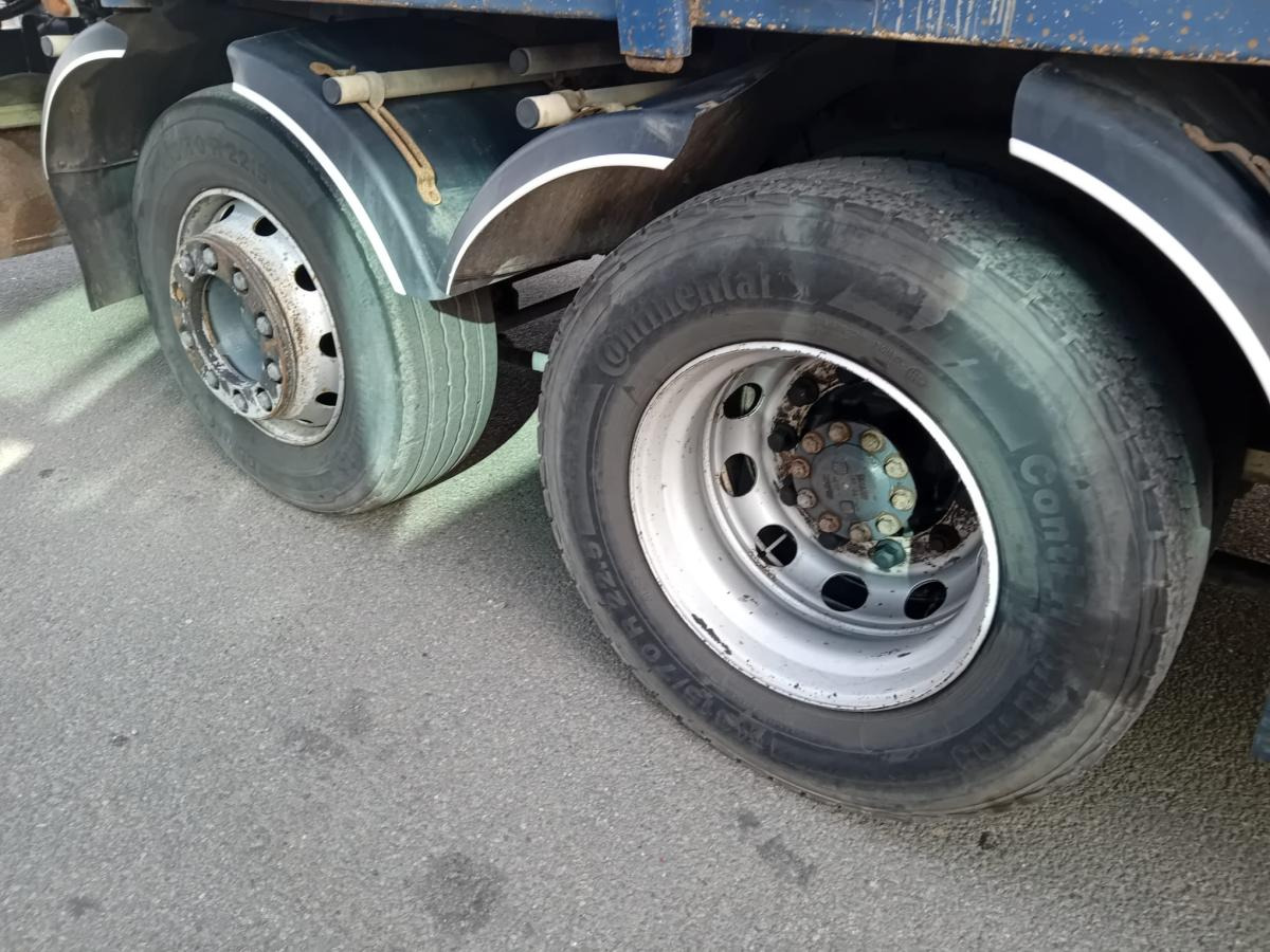 DAF XF105 460 - Camion plateau: photos 5 DAF XF105 460 - Camion plateau: photos 5