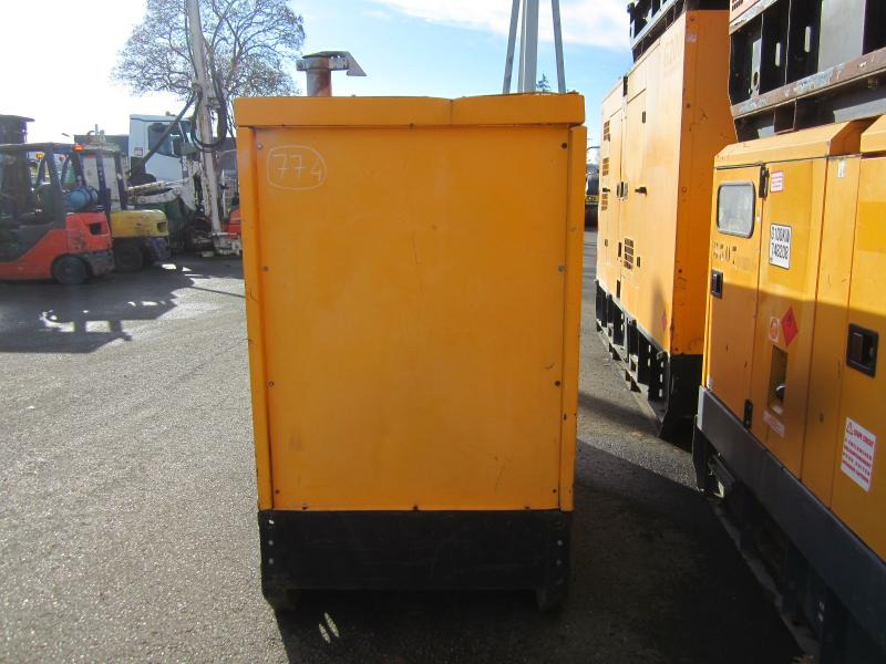 Doosan G60 - Groupe électrogène: photos 4 Doosan G60 - Groupe électrogène: photos 4