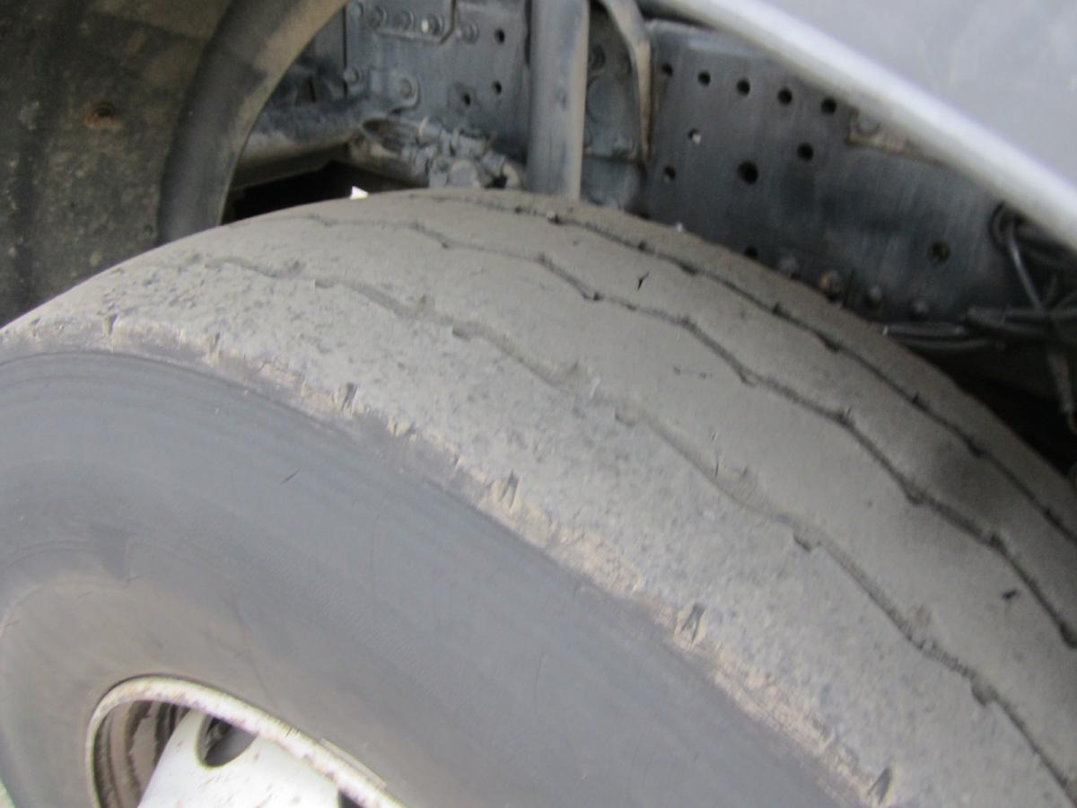 Mercedes Actros 3236 - Camion benne: photos 5 Mercedes Actros 3236 - Camion benne: photos 5