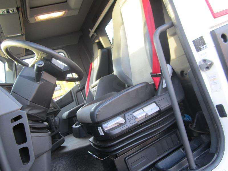 Camion benne Renault Gamme C 380: photos 16