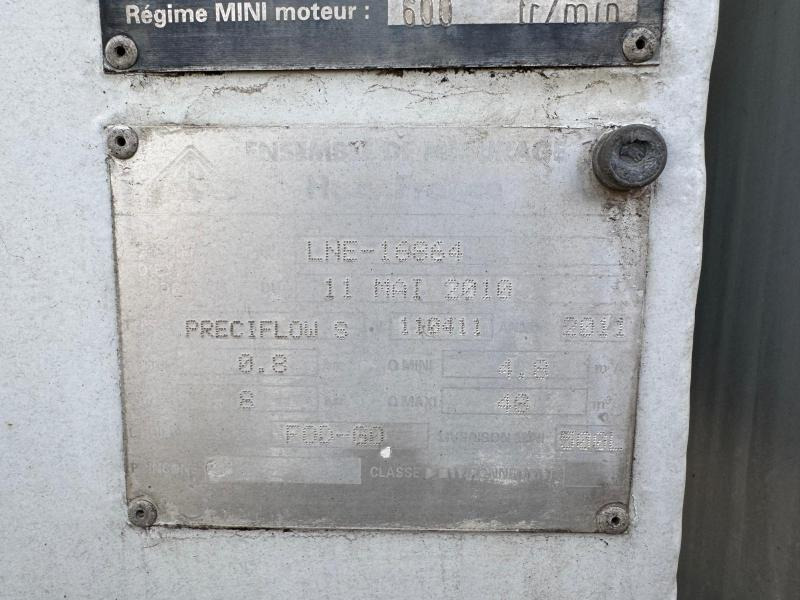 Camion citerne pour transport de carburant Renault Premium 300 DXI: photos 8