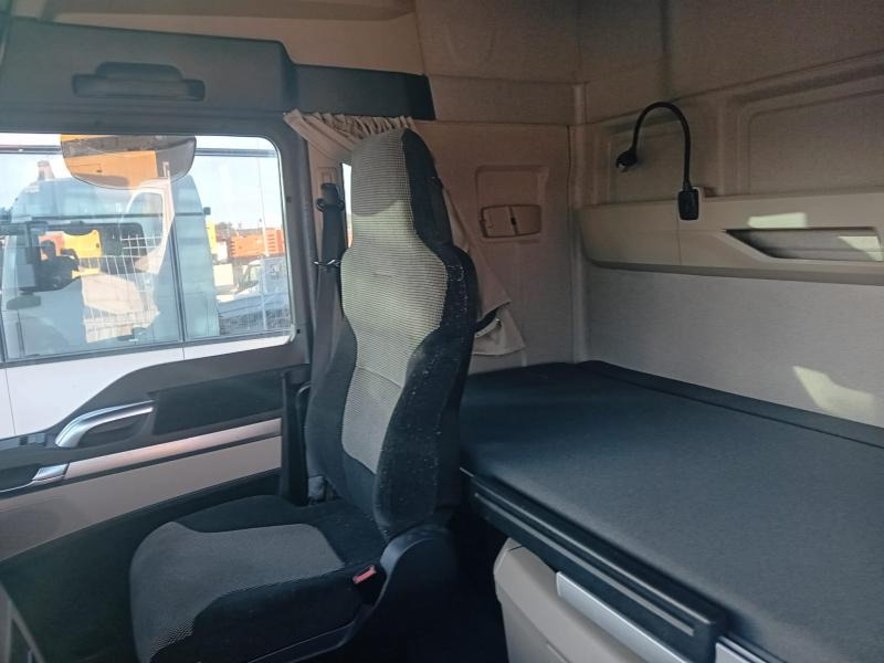 MAN TGX 18.500 - Tracteur routier: photos 3 MAN TGX 18.500 - Tracteur routier: photos 3