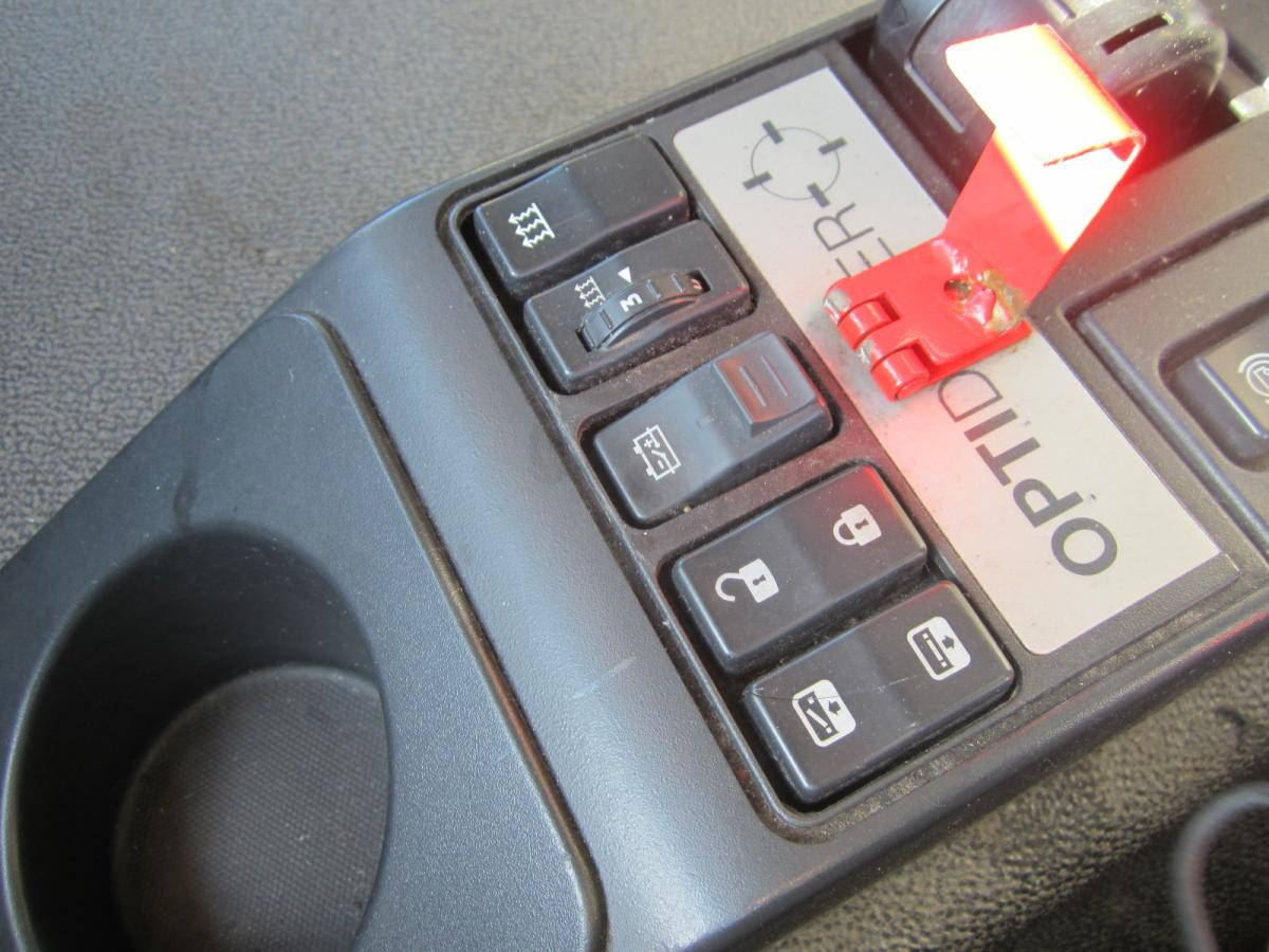 Tracteur routier Renault Premium 460 DXI: photos 8