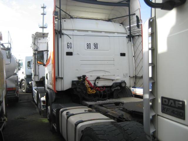 Scania L 144L460 - Tracteur routier: photos 4 Scania L 144L460 - Tracteur routier: photos 4