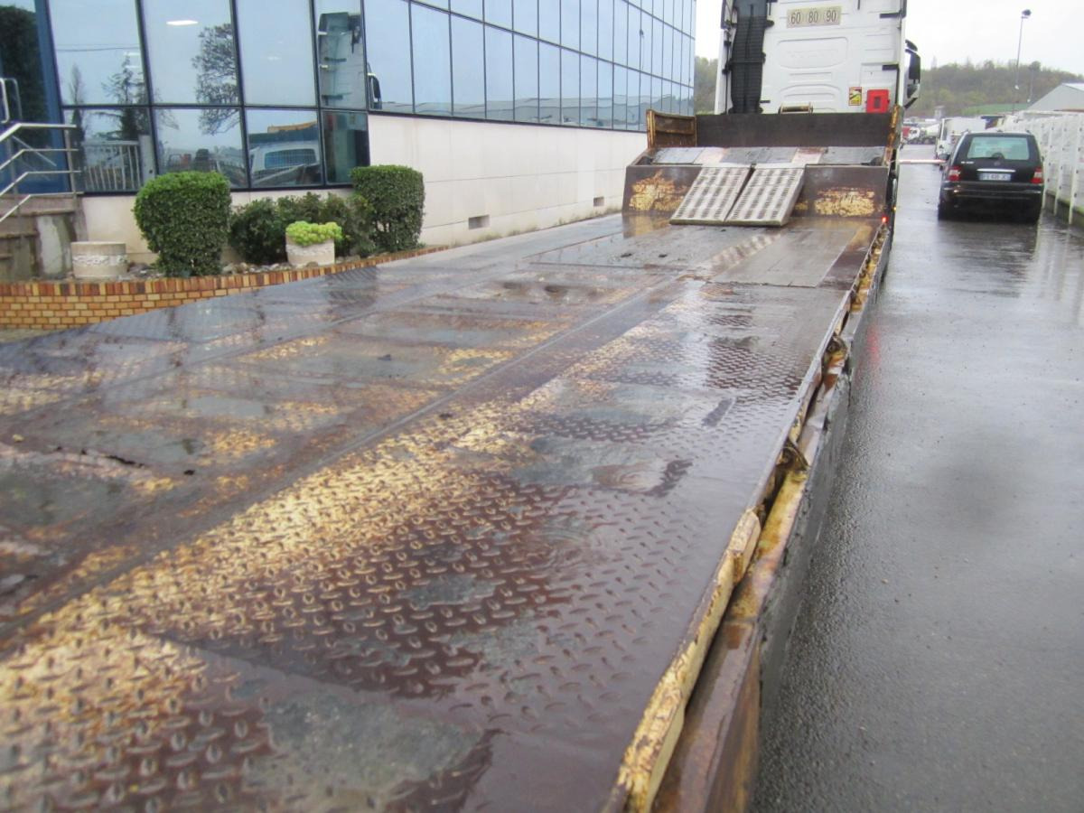 Trax - Semi-remorque surbaissé: photos 2 Trax - Semi-remorque surbaissé: photos 2