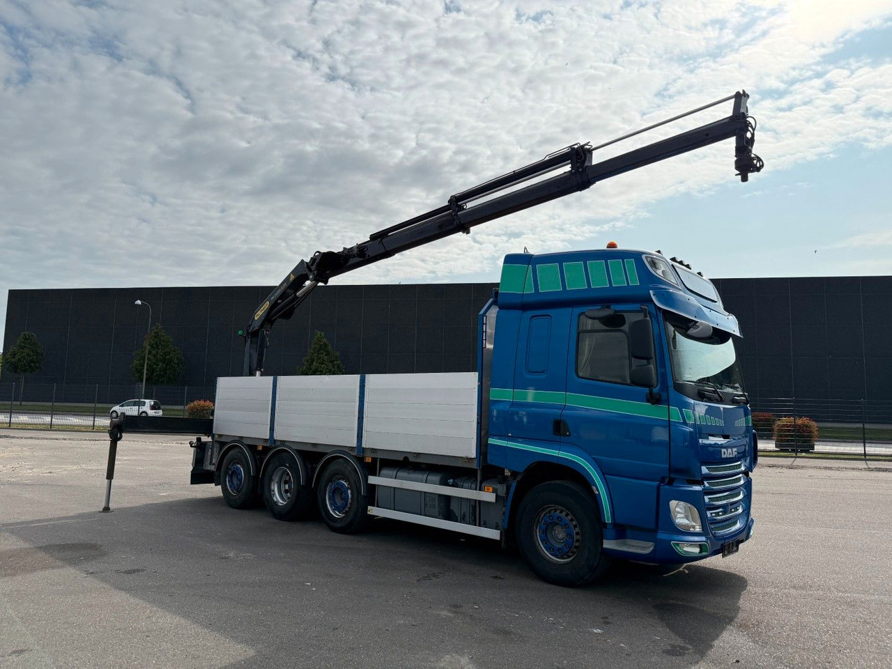 DAF CF 510 8x2*6 / Crane Palfinger PK 19.001 - Camion grue: photos 2 DAF CF 510 8x2*6 / Crane Palfinger PK 19.001 - Camion grue: photos 2