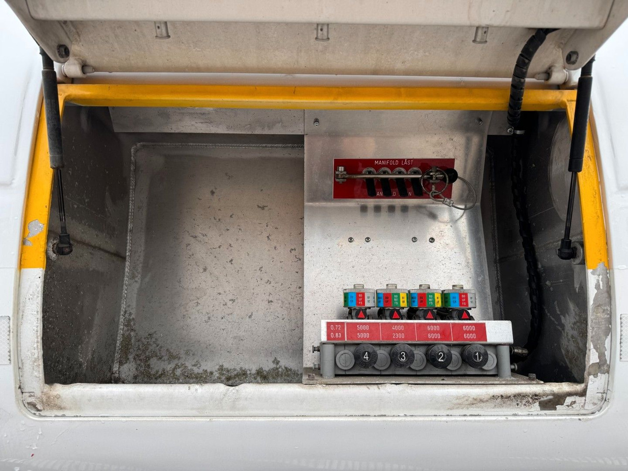 Remorque citerne HMK Bilcon 22.000 l. ADR Tank 4 compartment: photos 10