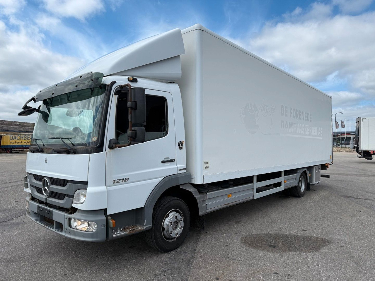 Mercedes-Benz Atego 1218 4x2 Euro 5 8,0 m. koffer - Camion fourgon: photos 1 Mercedes-Benz Atego 1218 4x2 Euro 5 8,0 m. koffer - Camion fourgon: photos 1