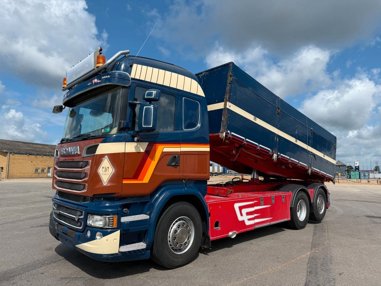 Scania R520 6x2 Highline Getreidekipper Euro 6 - Camion benne: photos 1 Scania R520 6x2 Highline Getreidekipper Euro 6 - Camion benne: photos 1