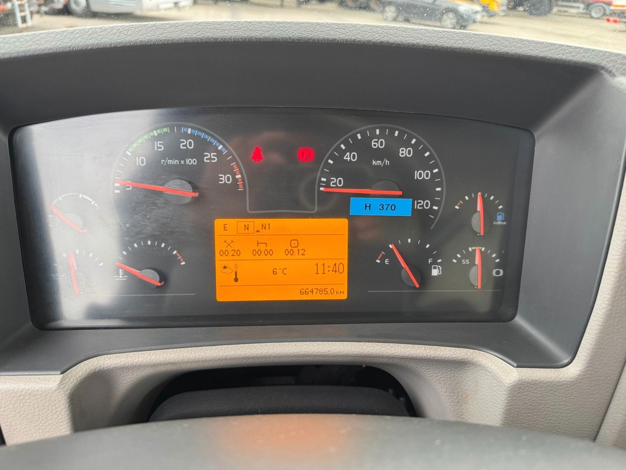 Camion frigorifique Volvo FE320 6x2*4 Frigoblock FK25SL 9.9 m Frigobox: photos 8 Camion frigorifique Volvo FE320 6x2*4 Frigoblock FK25SL 9.9 m Frigobox: photos 8