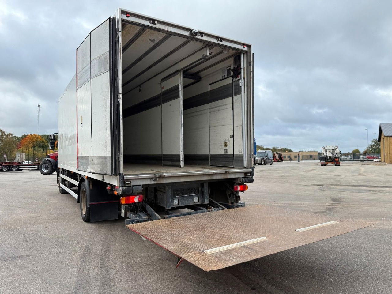 Camion frigorifique Volvo FL290 4x2 Thermo King T1200-R Euro 5: photos 6