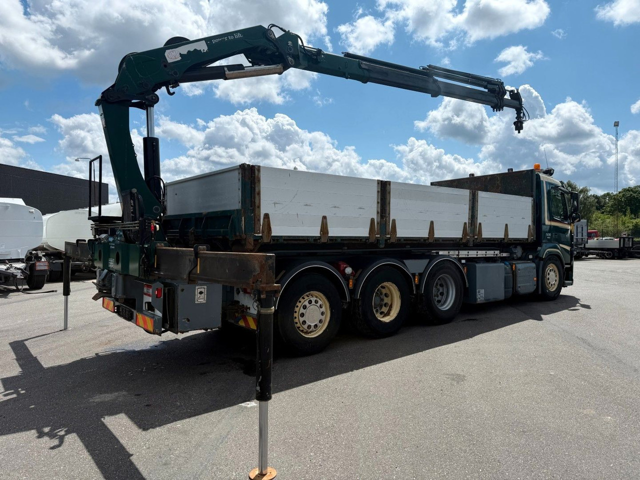 Volvo FM500 8x4*4 Tipper / Crane HMF2620-K5 - Camion benne, Camion grue: photos 4 Volvo FM500 8x4*4 Tipper / Crane HMF2620-K5 - Camion benne, Camion grue: photos 4